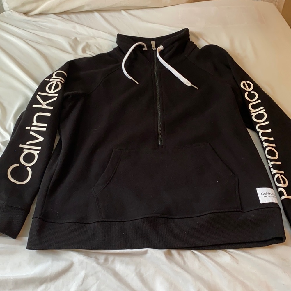 Black and white Calvin Klein sweatshirt